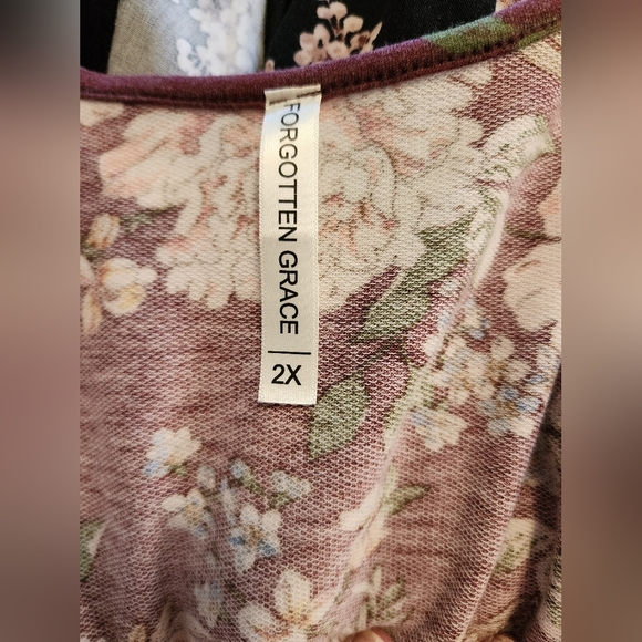 Floral, Front Tie Cardigan - Picture 3 of 4